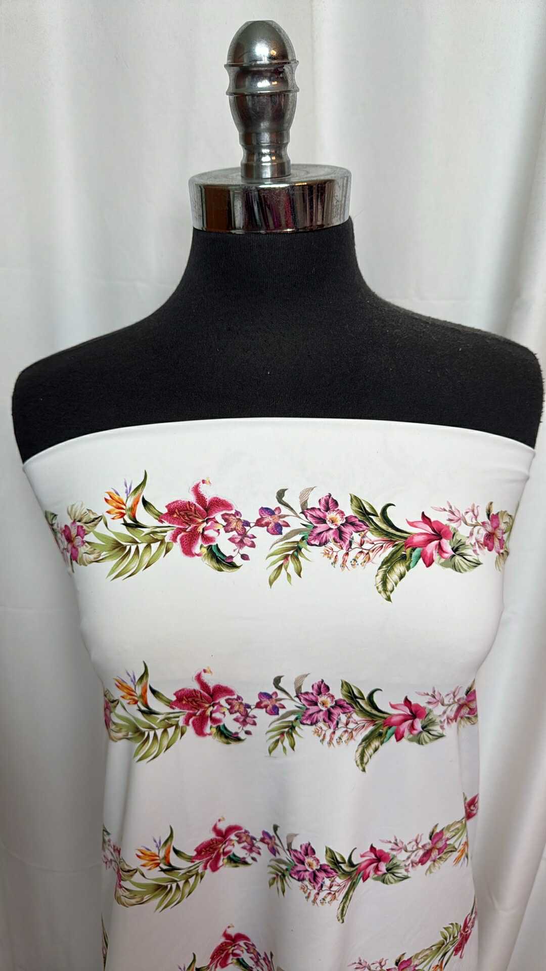 9 - Nylon/Spandex - 1 Yard Cut