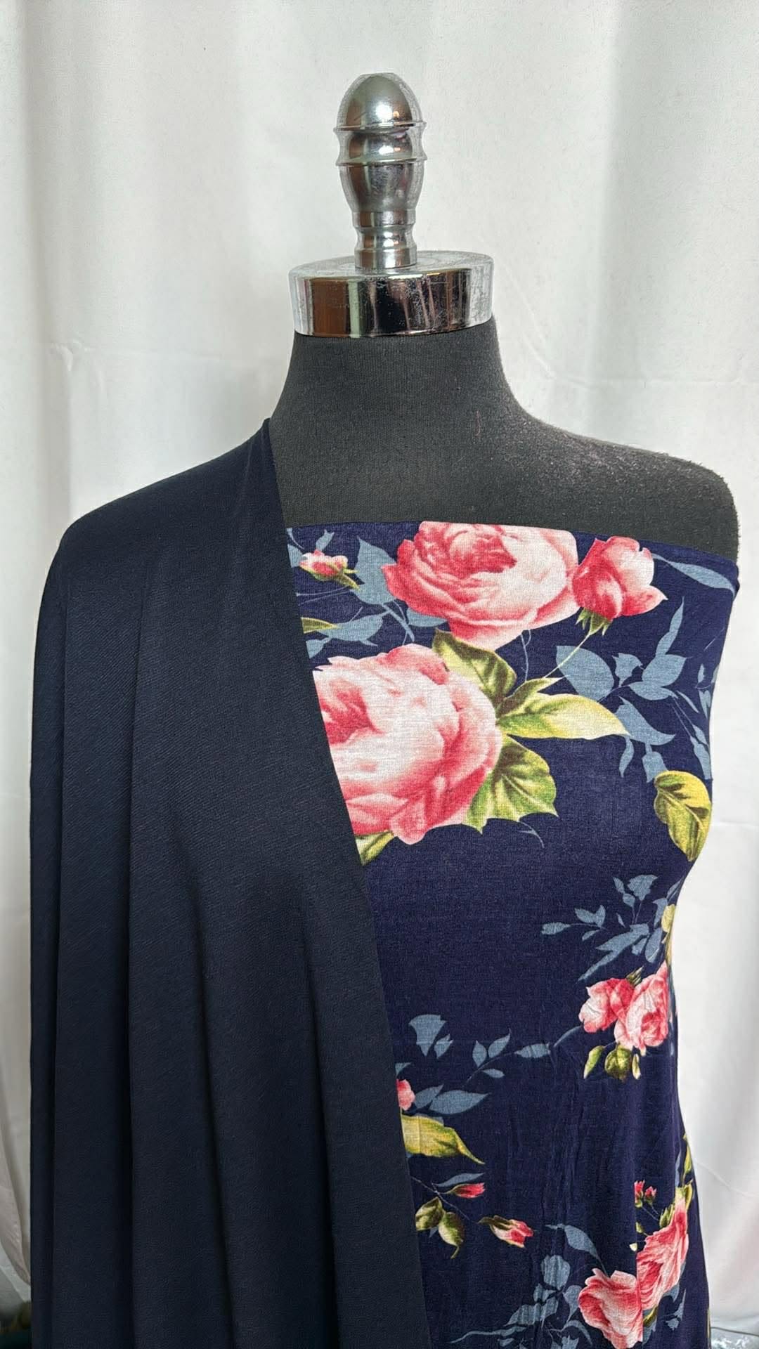 NAVY FLORAL BUNDLE : 2YD Navy Ponte & 2YD Navy Floral R/S : A29992