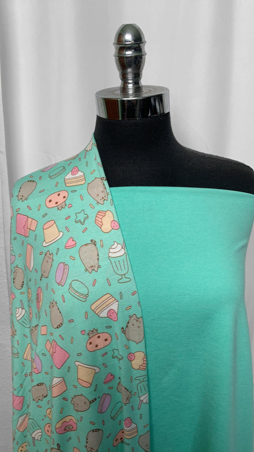 MINT/PUSHEEN CAT BUNDLE : 2YD Mint Peached PF (See Descr.) & 2YD Pusheen Cats Modal : A2535