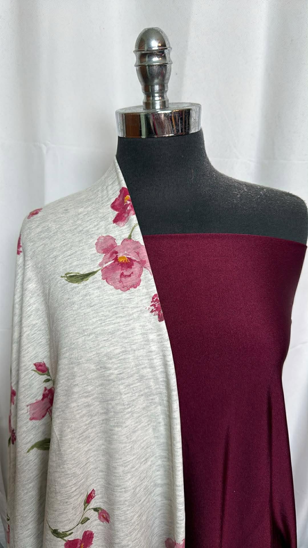 BURGUNDY SHIMMER/FLORAL BUNDLE : 2YD Grey Floral PRS FT & 2YD Burgundy Shimmer Yoga PF : A30052