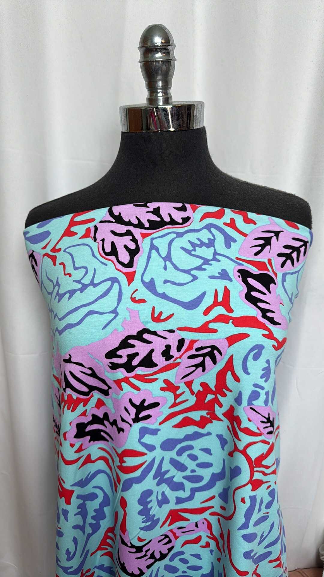 Abstract Leaves - Cotton/Spandex - 2 Yard Cut