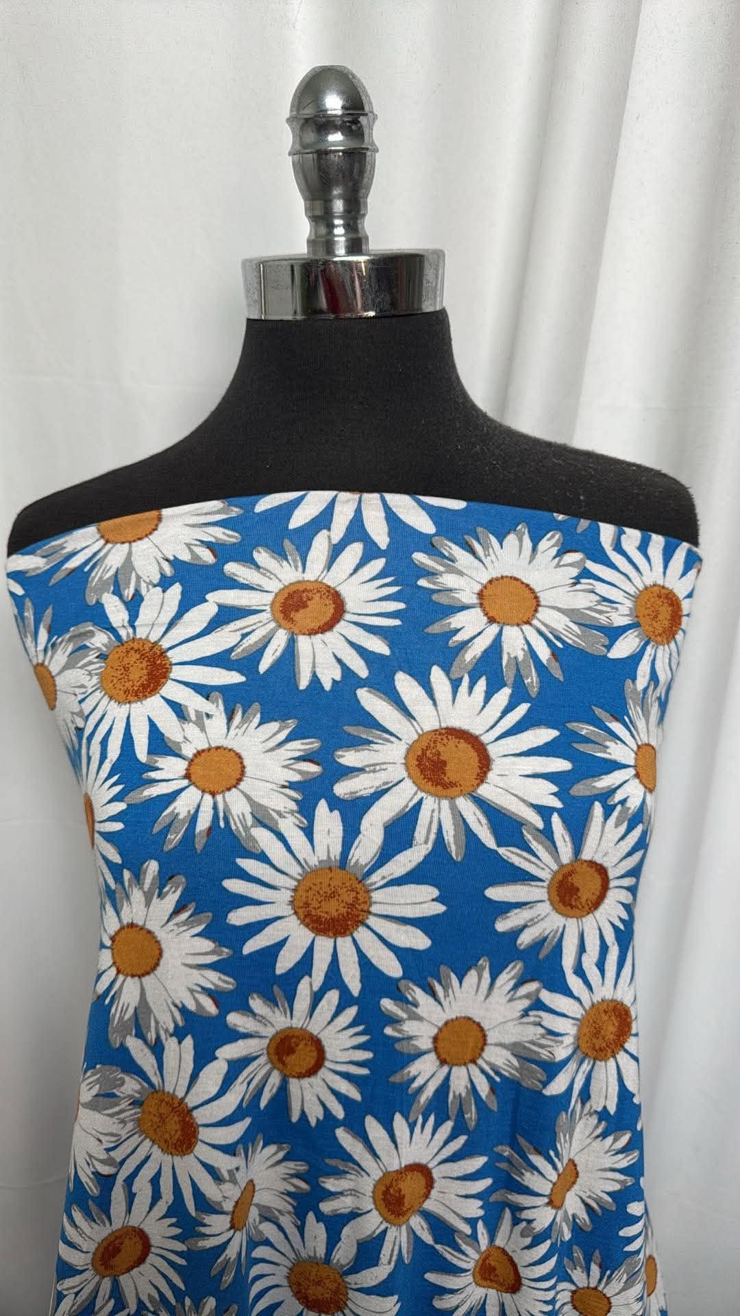 Daisies - Rayon/Spandex - 2 Yard Cut
