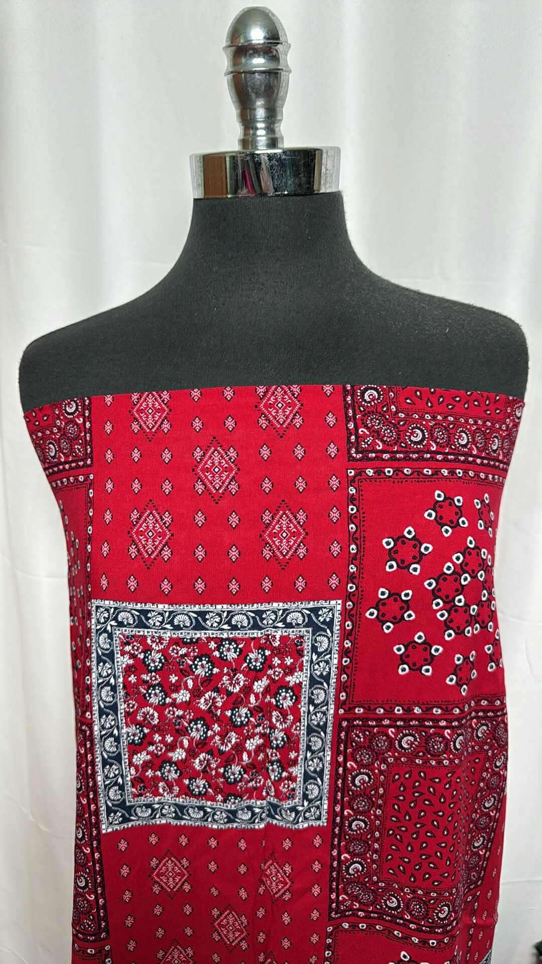 Red Bandana - Rayon Challis - 2 Yard Cut