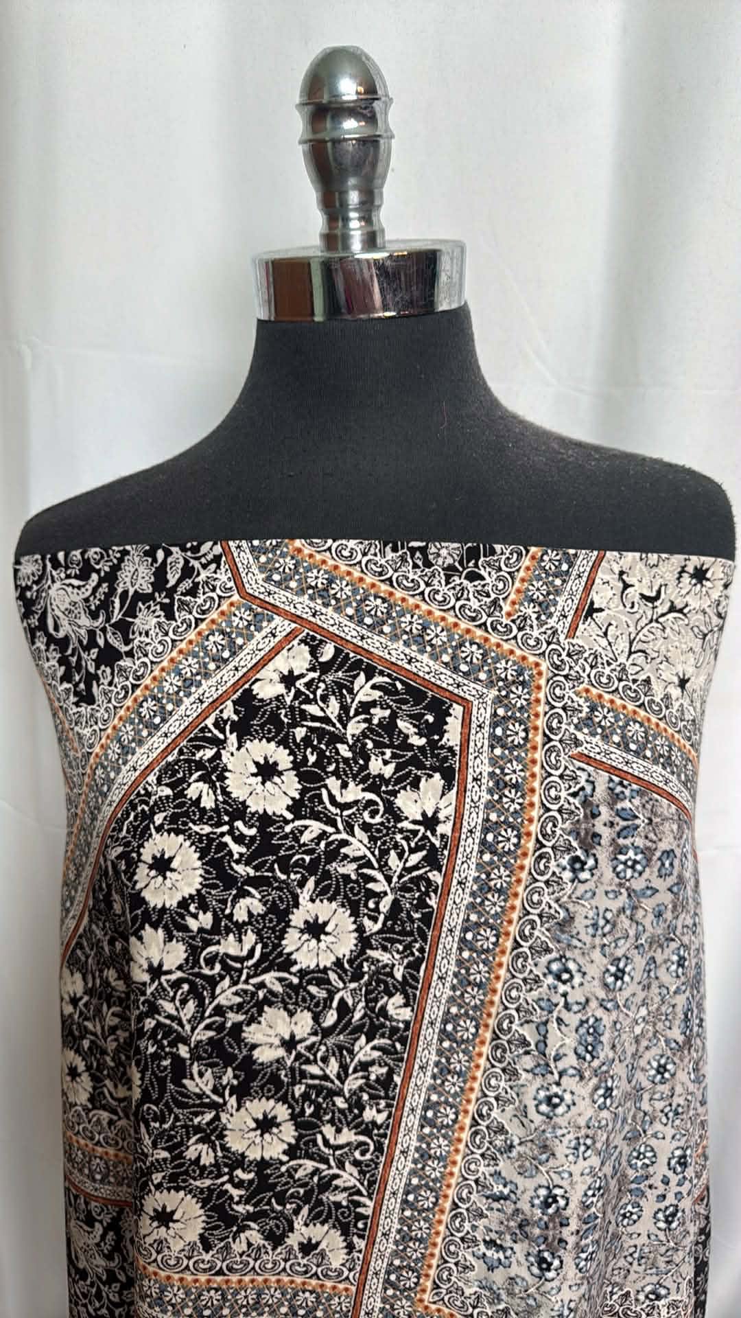 Abstract Bandana - Rayon Challis - 3 Yard Cut