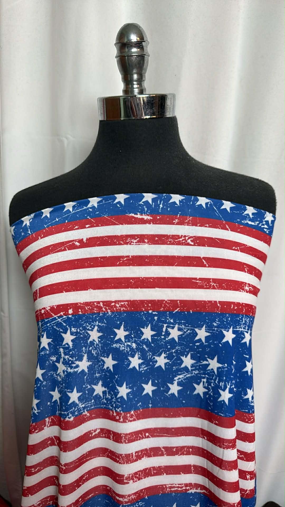 Stars & Stripes - Venezia - 3 Yard Cut
