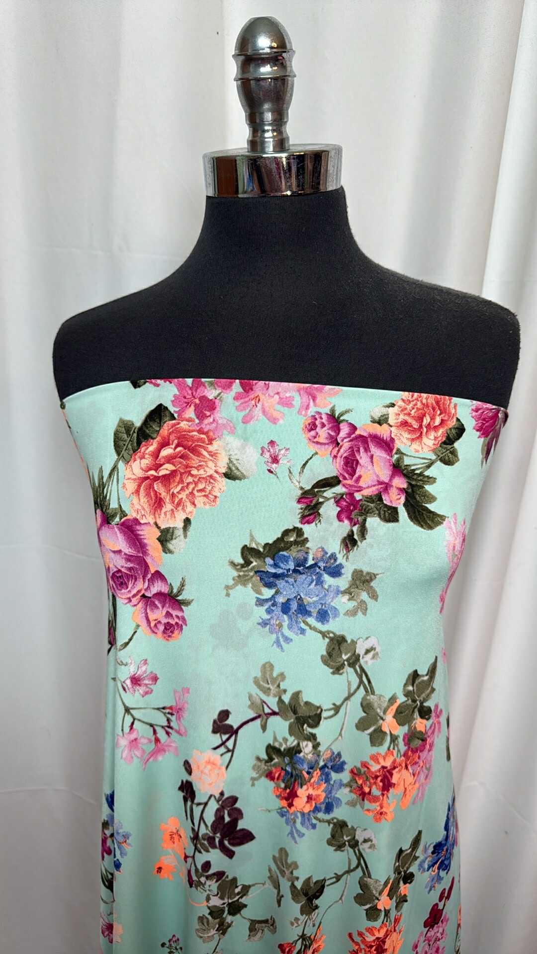 Mint Floral - Venezia - 2 Yard Cut