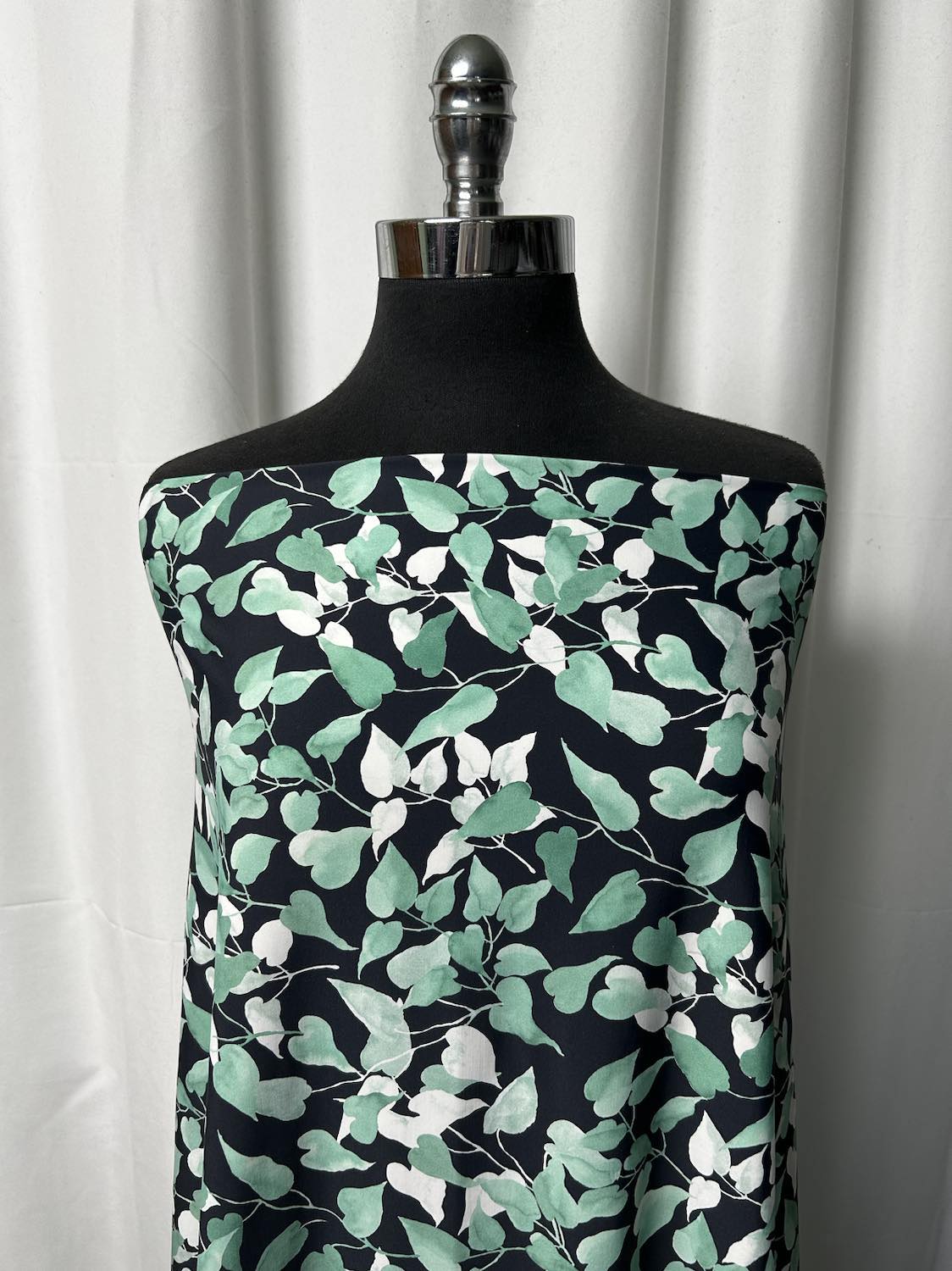 Mint Leaves - Nylon/Spandex - 2 Yard Cut