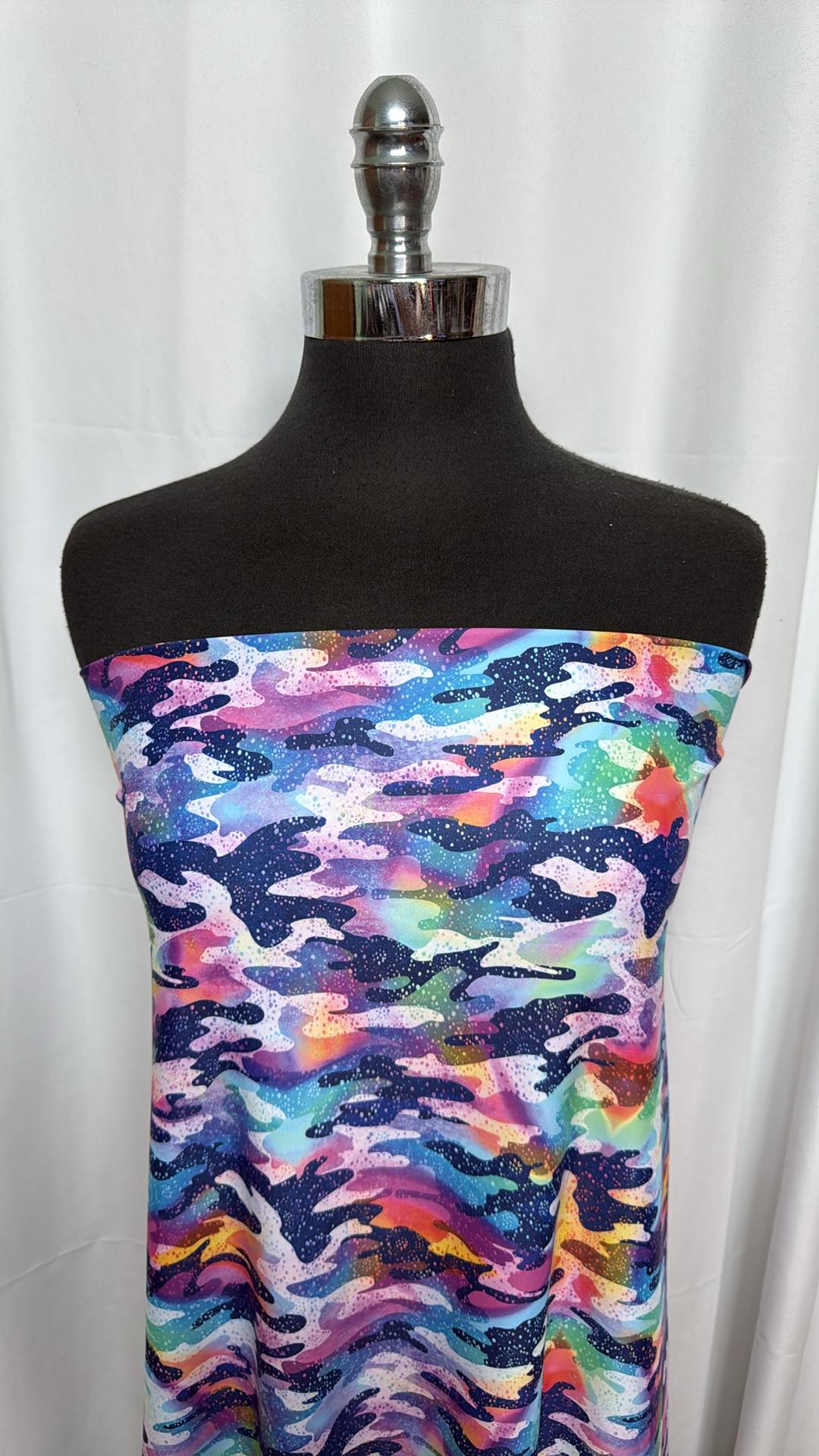 Glitter-Look Multi Camo - 88/12 Poly/Spandex Performance - 2 Yard Cut