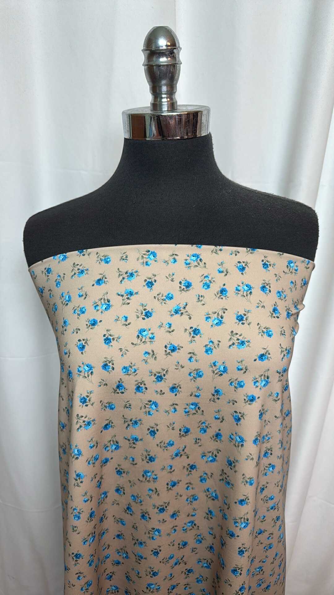 Ditsy Floral - Nylon/Spandex Swim - 2 Yard Cut