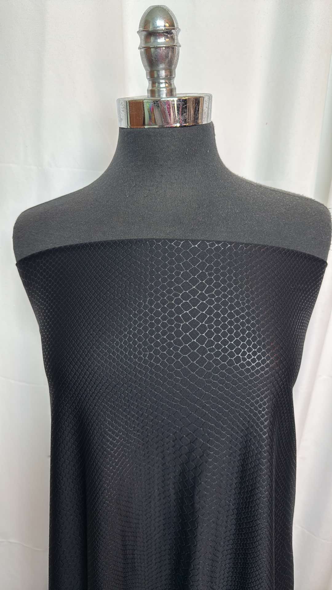 Black Embossed - Nylon/Spandex - 2 Yard Cut