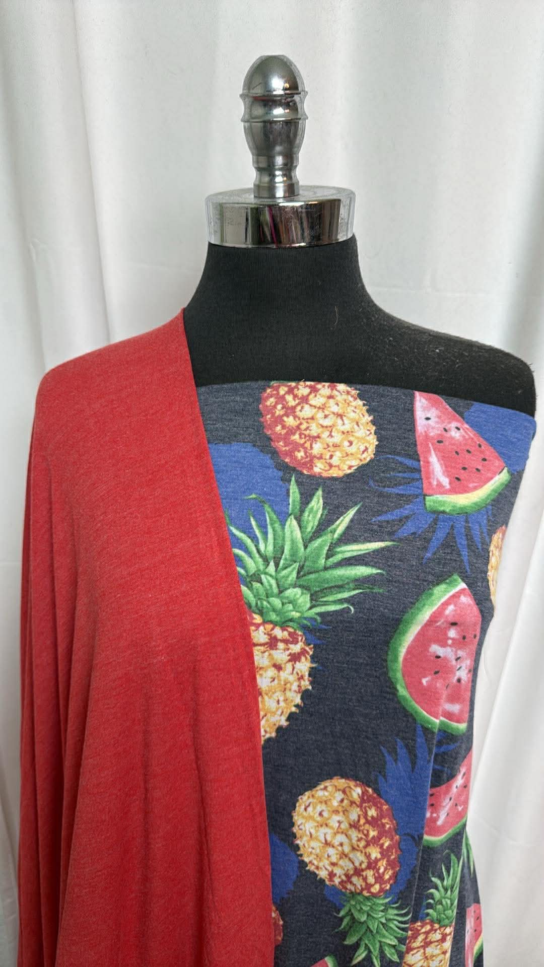 RED/FRUIT BUNDLE : 1.5YD Fruit PRS Jersey & 2YD Red Bamboo/Poly : A30150