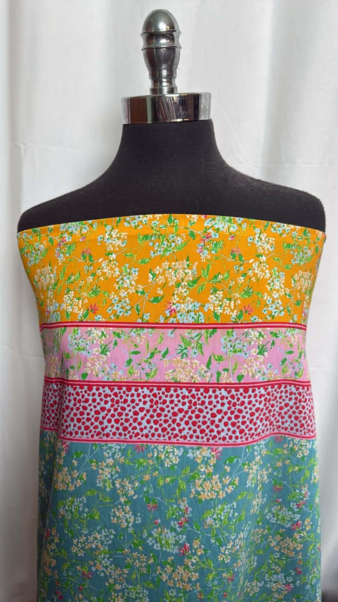 Single-Border Floral/Stripe - Poly Wool Dobby - 4 Yard Cut