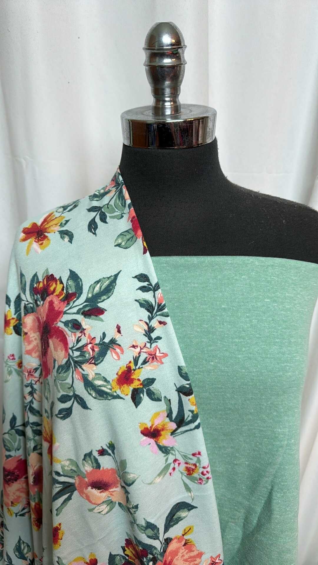 GREEN/MINT FLORAL BUNDLE : 2YD Mint Floral PRS FT & 1YD Green C/P Sweatshirt Fleece : A28330