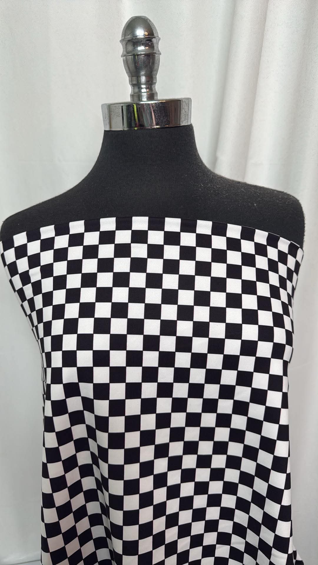 Black/White Checker - Peached Performance - 2 Yard Cut