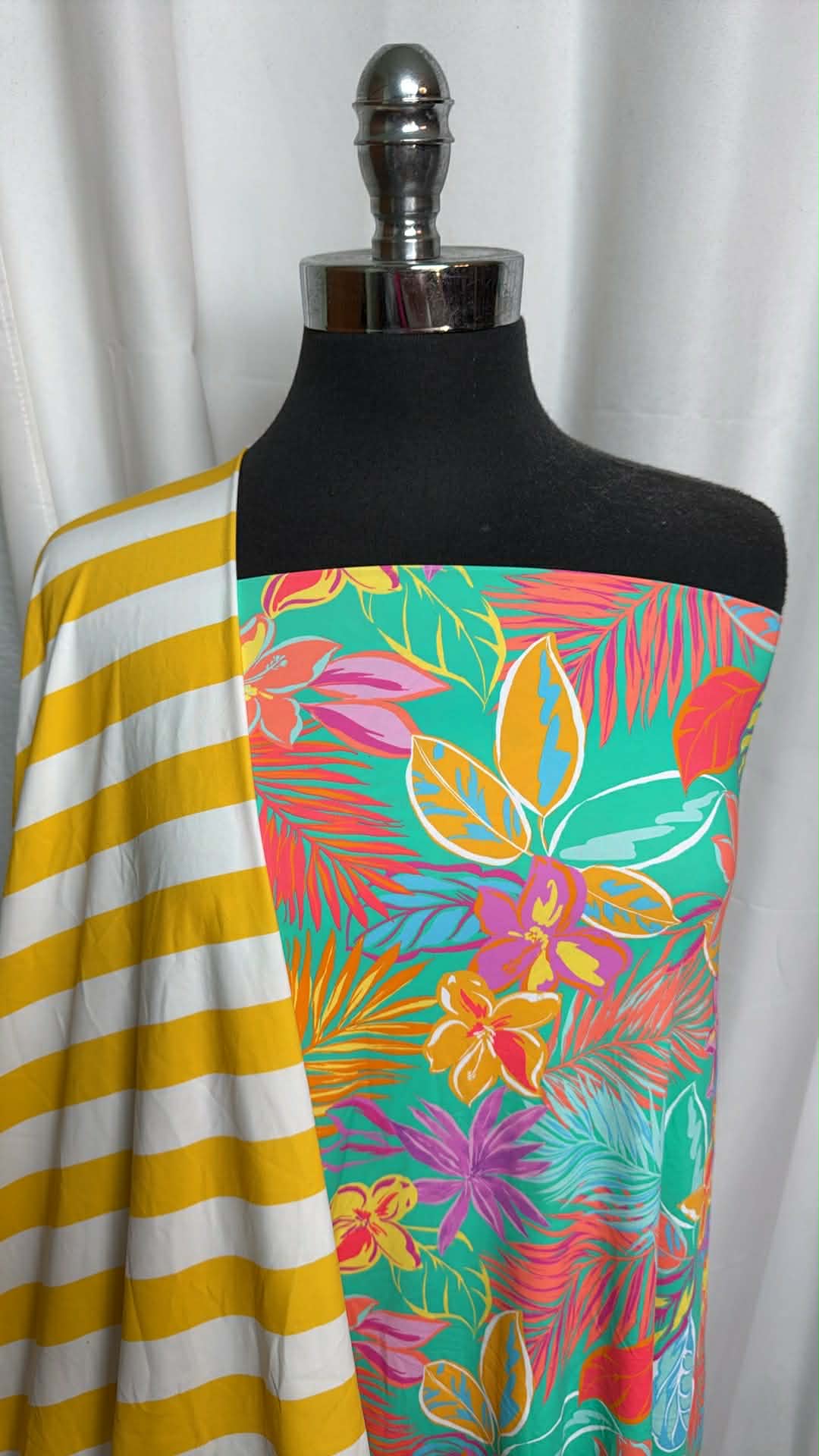 TROPICAL/STRIPE BUNDLE : 1+YD Tropical Leaves N/S Swim & 2YD Stripe N/S Swim : A29436