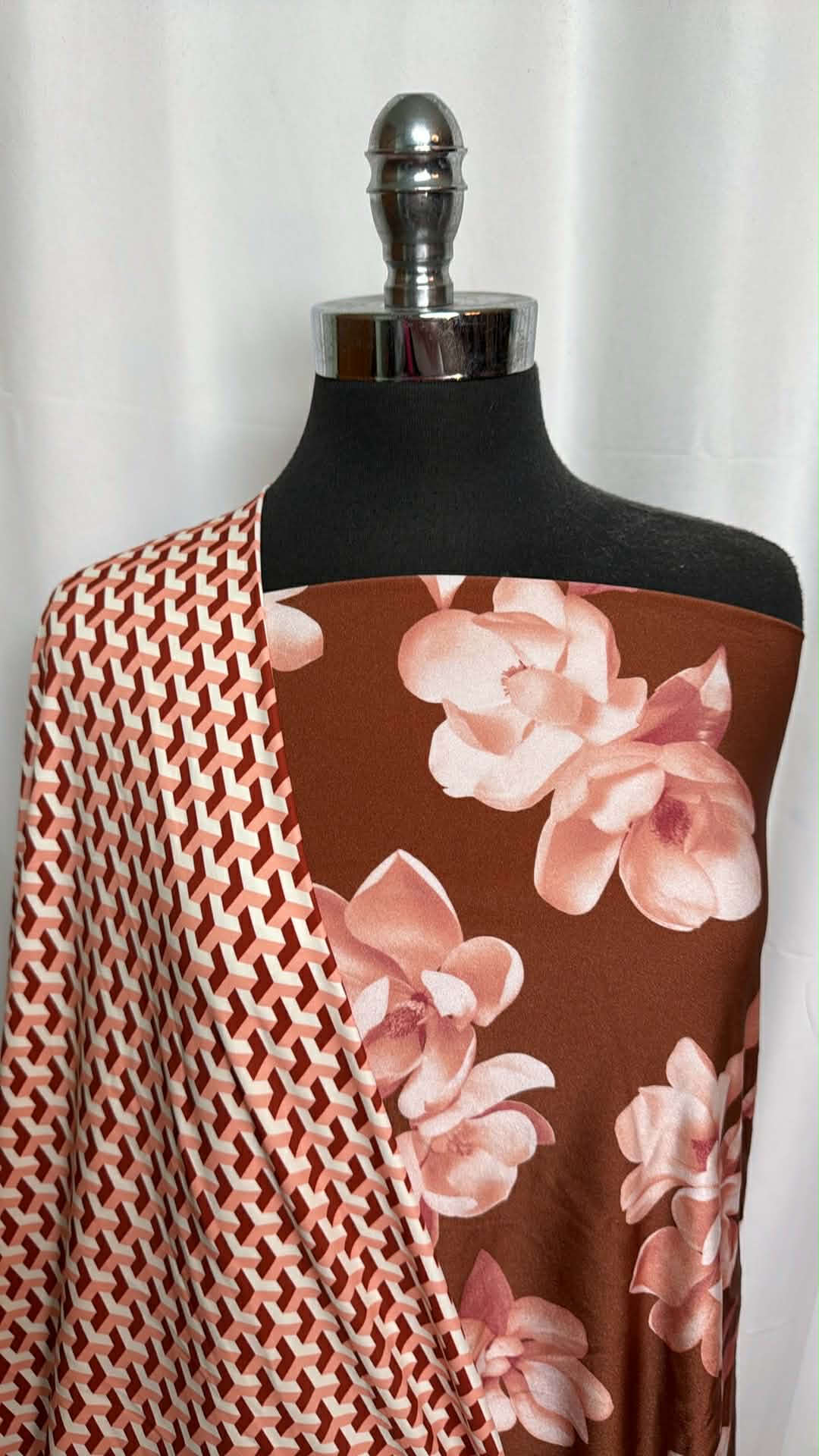 FLORAL SHIMMER/GEO BUNDLE : 2YD Floral Shimmer N/S & 2YD Geo N/S : A29434