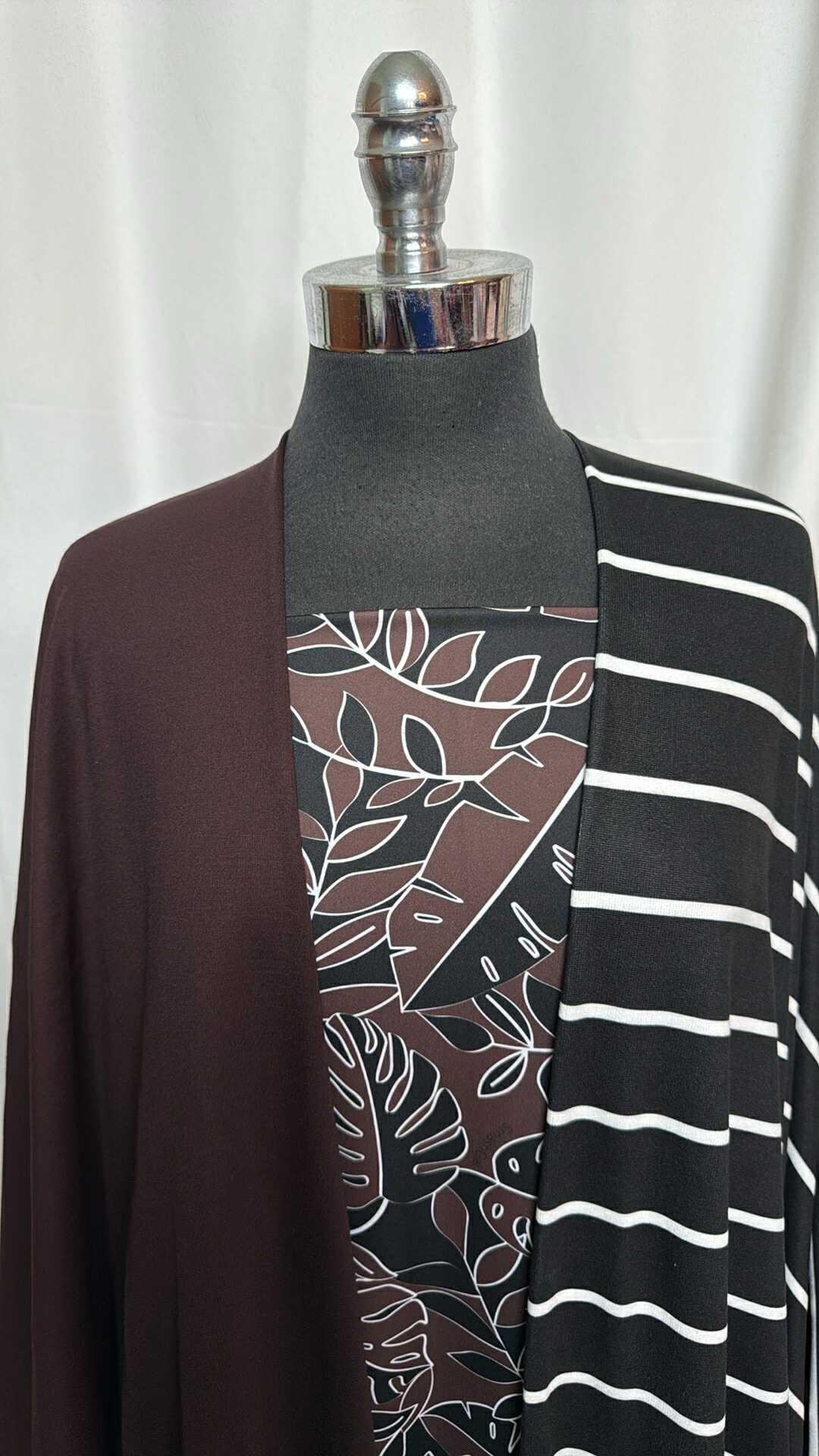 3YD Leaves Yoga PF & 3YD Stripe Oakley Sweater Knit & 3YD Chocolate Nylon Ponte : VSG011