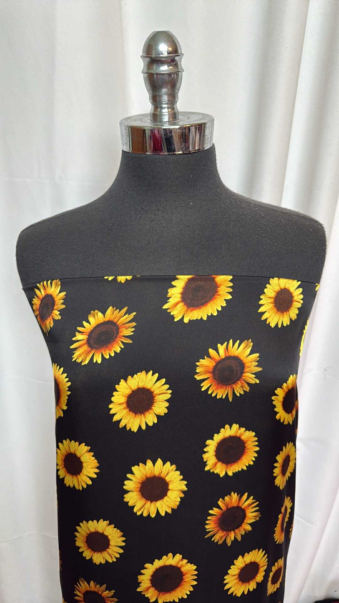 Sunflowers - Poly Satin - 2 Yard Cut