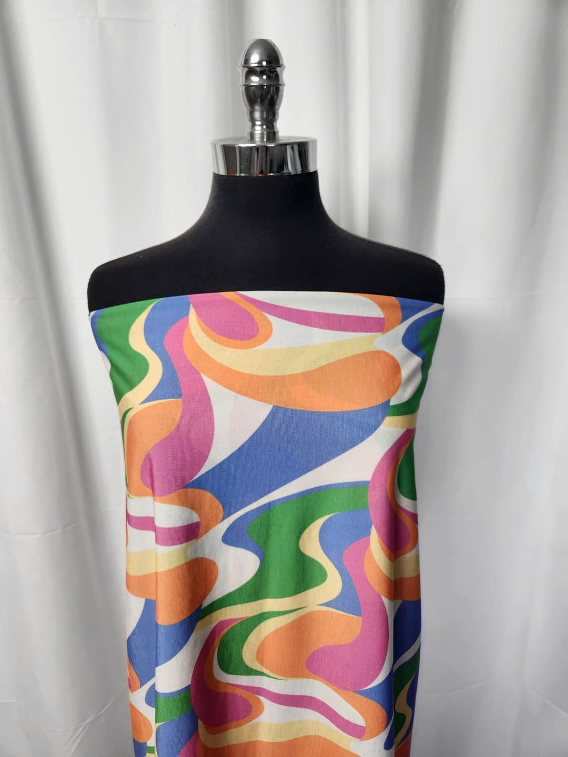 Retro Swirl - ITY - 3 Yard Cut