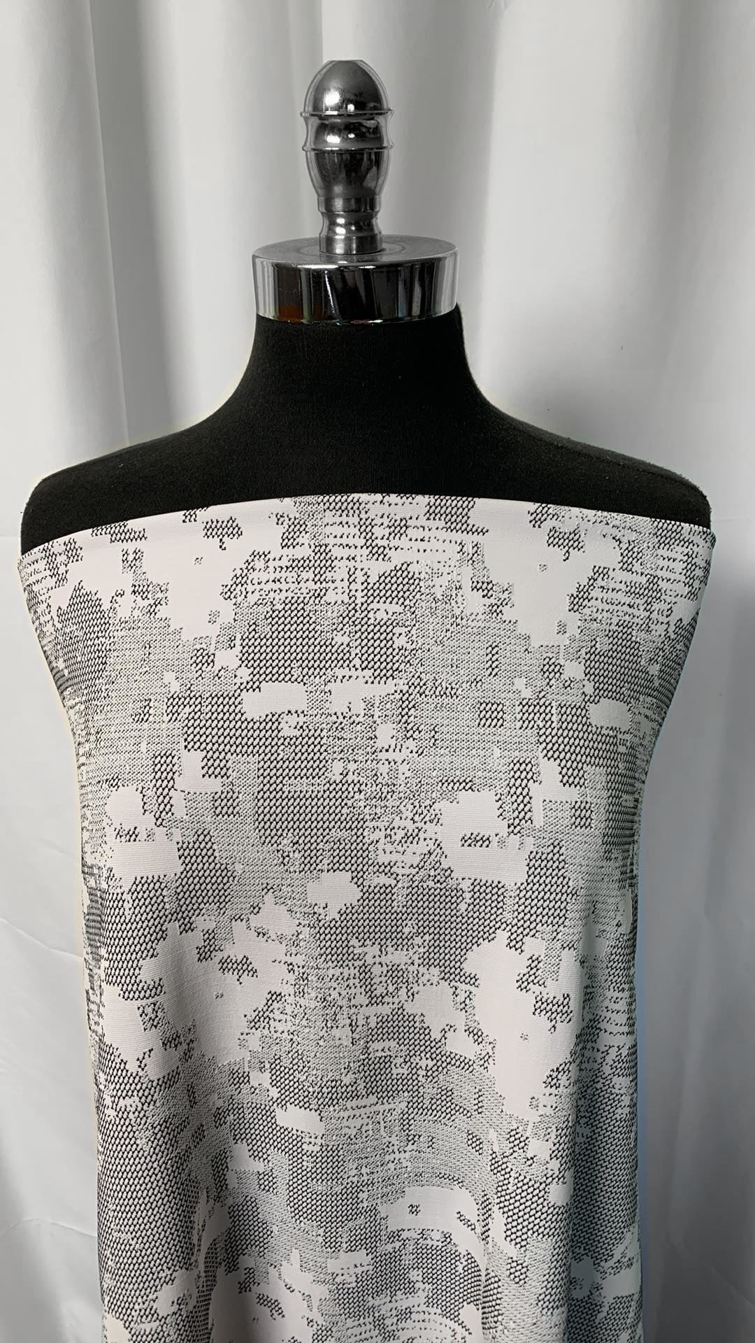 Digi Camo - Jacquard Performance - 2 Yard Cut