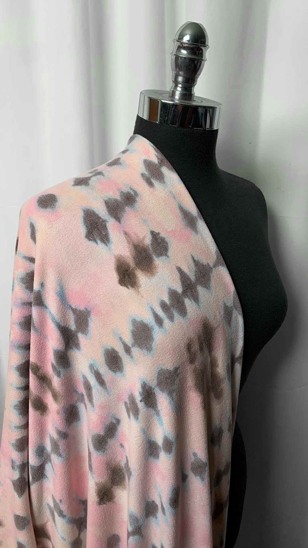 Pink/Charcoal Tie Dye - Oakley Sweater Knit - 2 Yard Cut