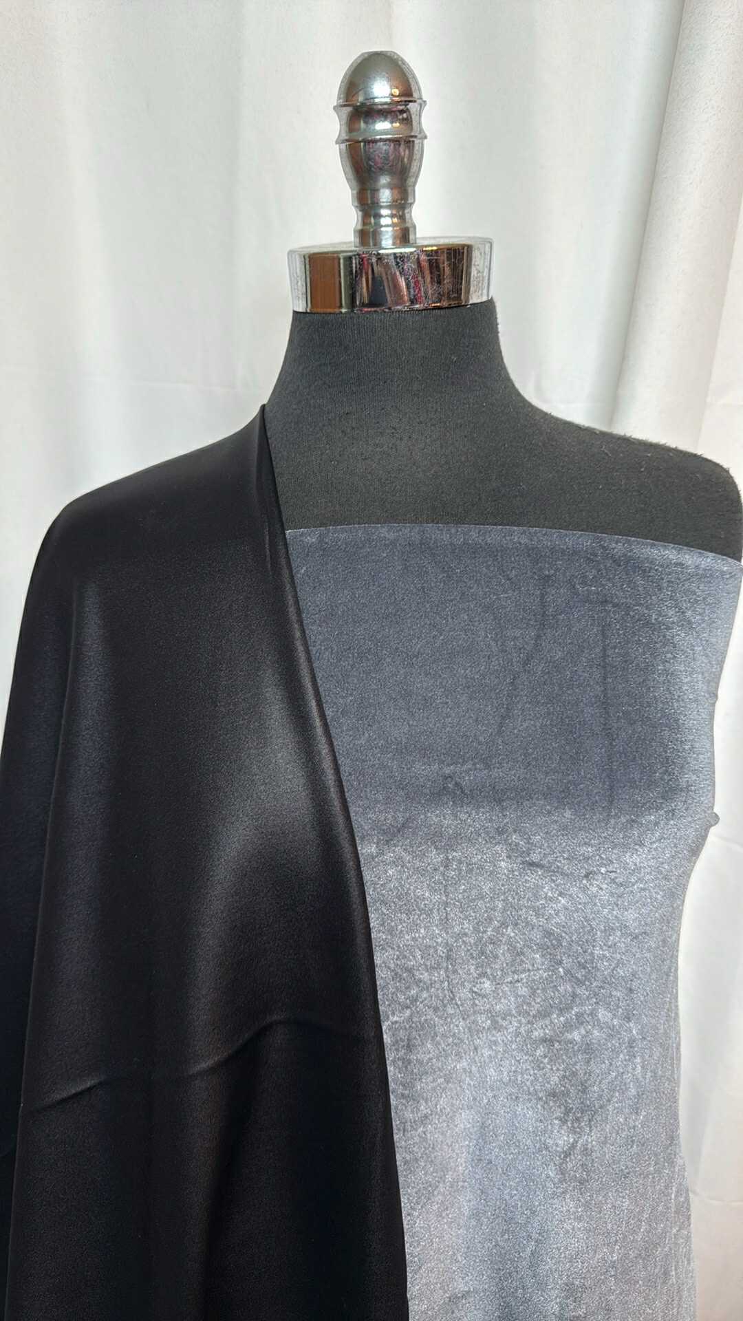 WETLOOK/VELVET BUNDLE : 2YD Grey Stretch Velvet & 2YD Black Heavy Wetlook P/S : A28746