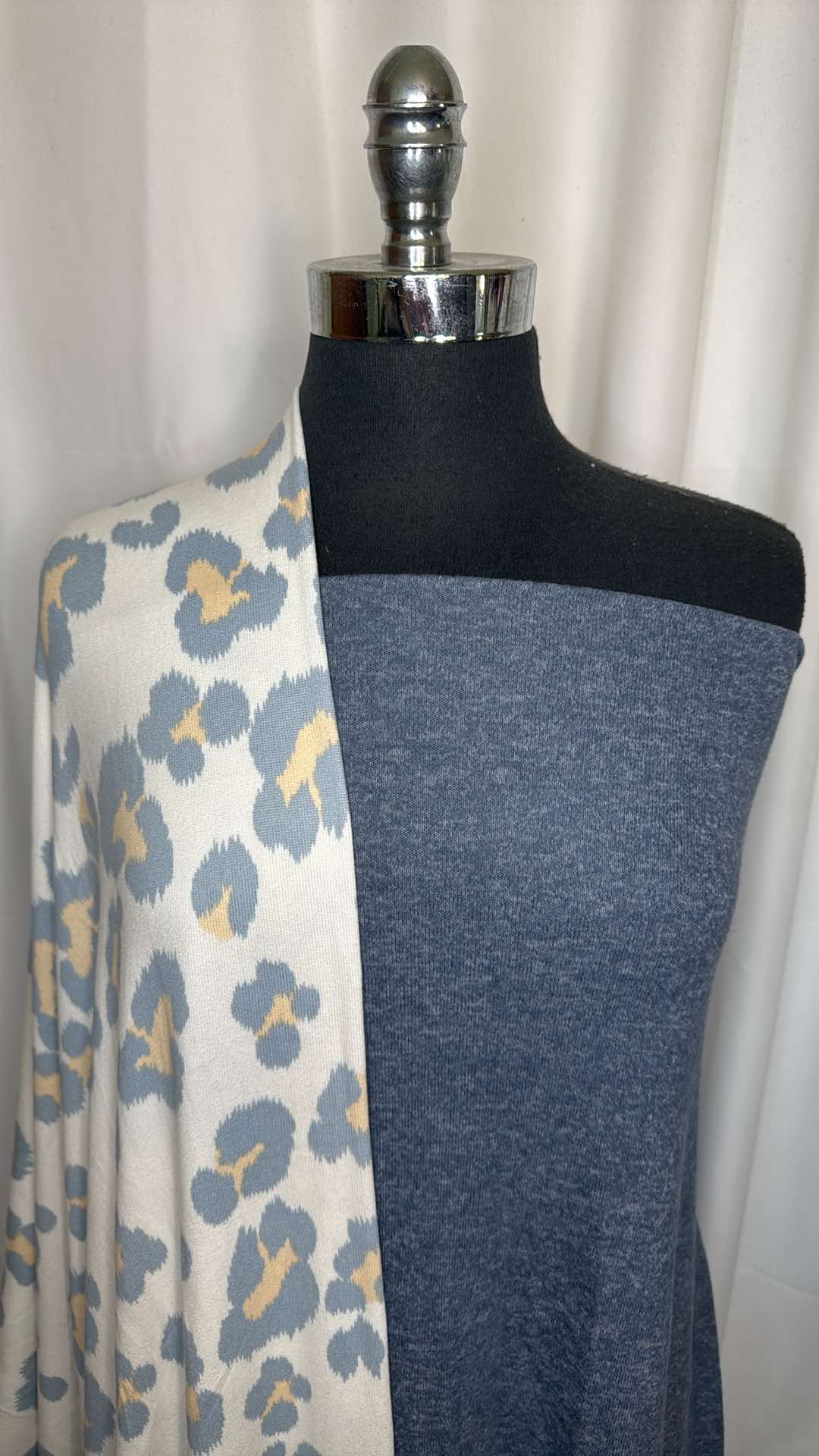 BLUE/LEOPARD BUNDLE : 2YD Leopard Oakley SK & 2YD Blue Brushed Hacci SK : A26735