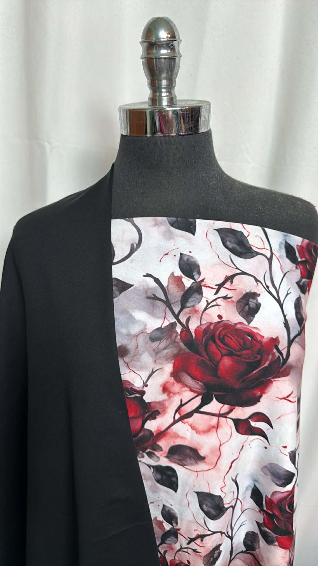 BLACK/ROSE-THORN BUNDLE : 32" Cut of Solid Black Peached PF & 1YD Rose & Thorn Single-Brushed PF : A29739