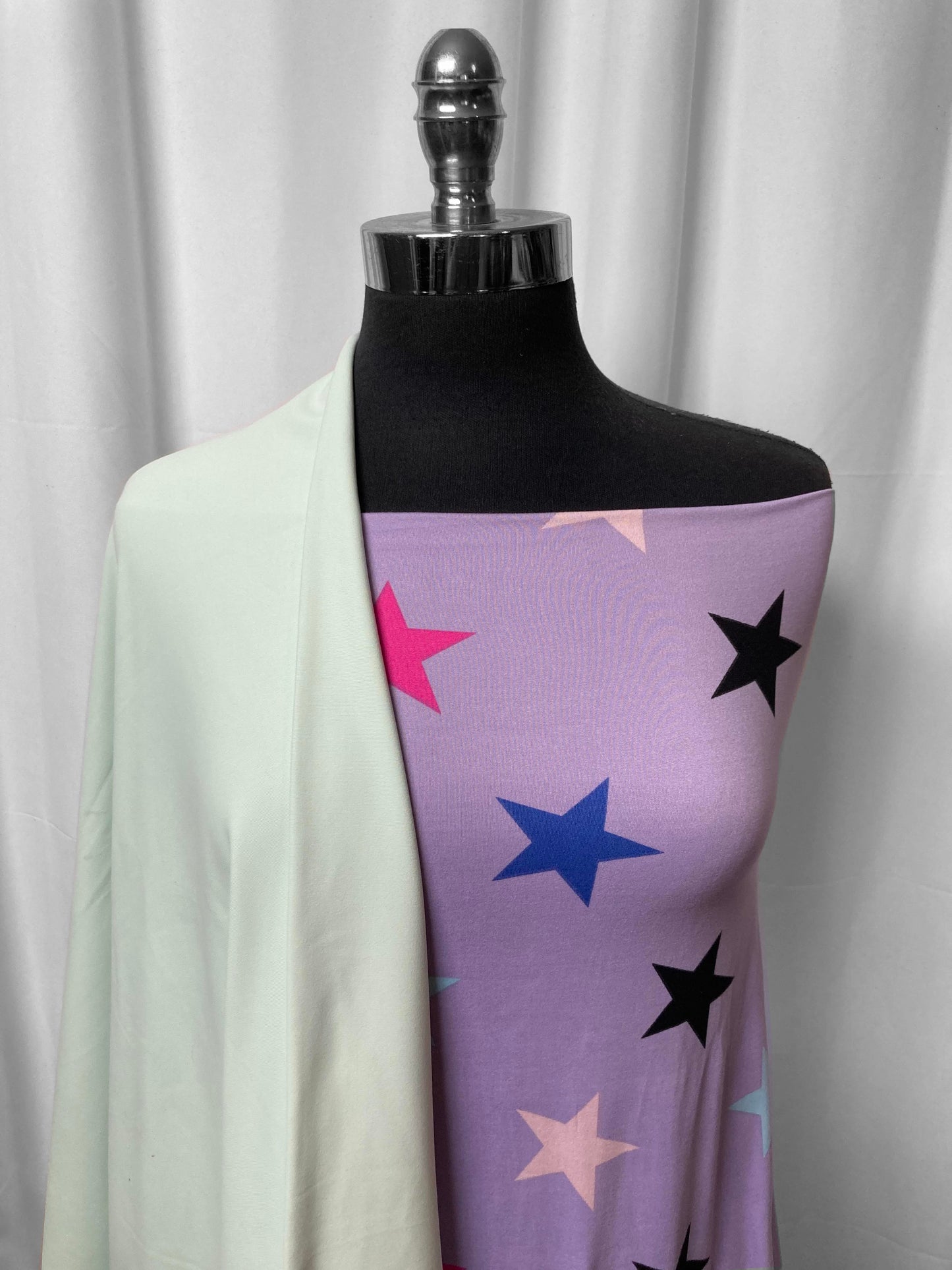 LAVENDER STARS BUNDLE : 2YD Lavender/Multi Color Stars DBP & 2YD Light Green PF : A24952