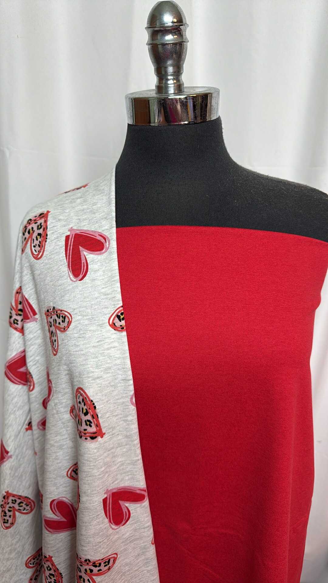 RED/LEOPARD HEARTS BUNDLE : 1.5YD Red Peached PF & 2YD Leopard Hearts PRS FT : A27512