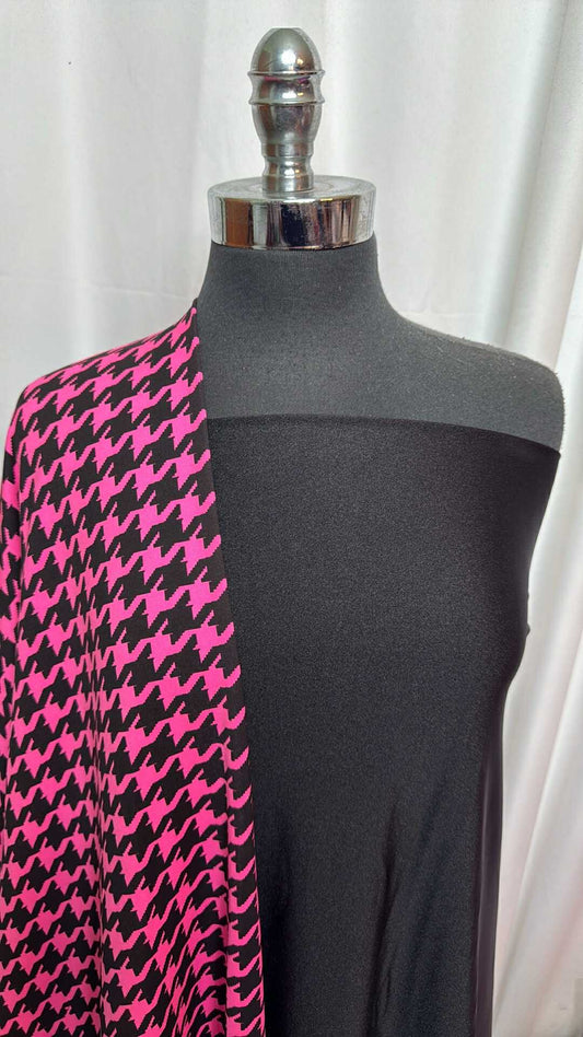 BLACK/PINK HOUNDSTOOTH BUNDLE : 2YD Black Shimmer Yoga PF & 2YD Black/Pink Houndstooth P/S DK : A28030