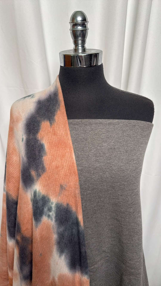 GREY/TIE DYE BUNDLE : 1.5YD Grey Sweatshirt Fleece & 2YD Tie Dye Brushed Rib Hacci SK : A26316