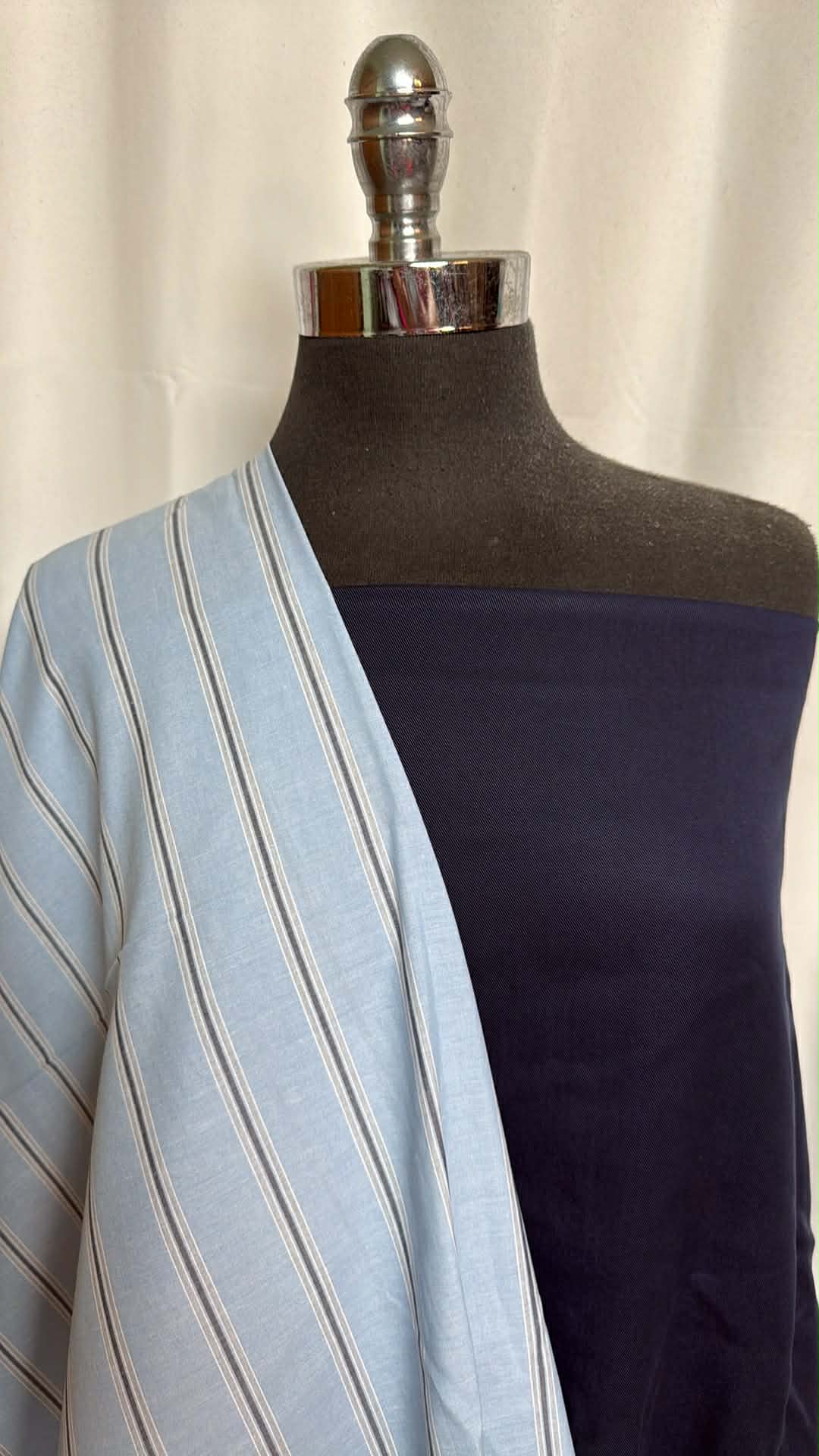 NAVY/CHAMBRAY STRIPE BUNDLE : 2YD Navy Rayon Twill & 2YD Stripe P/C Chambray : A29783