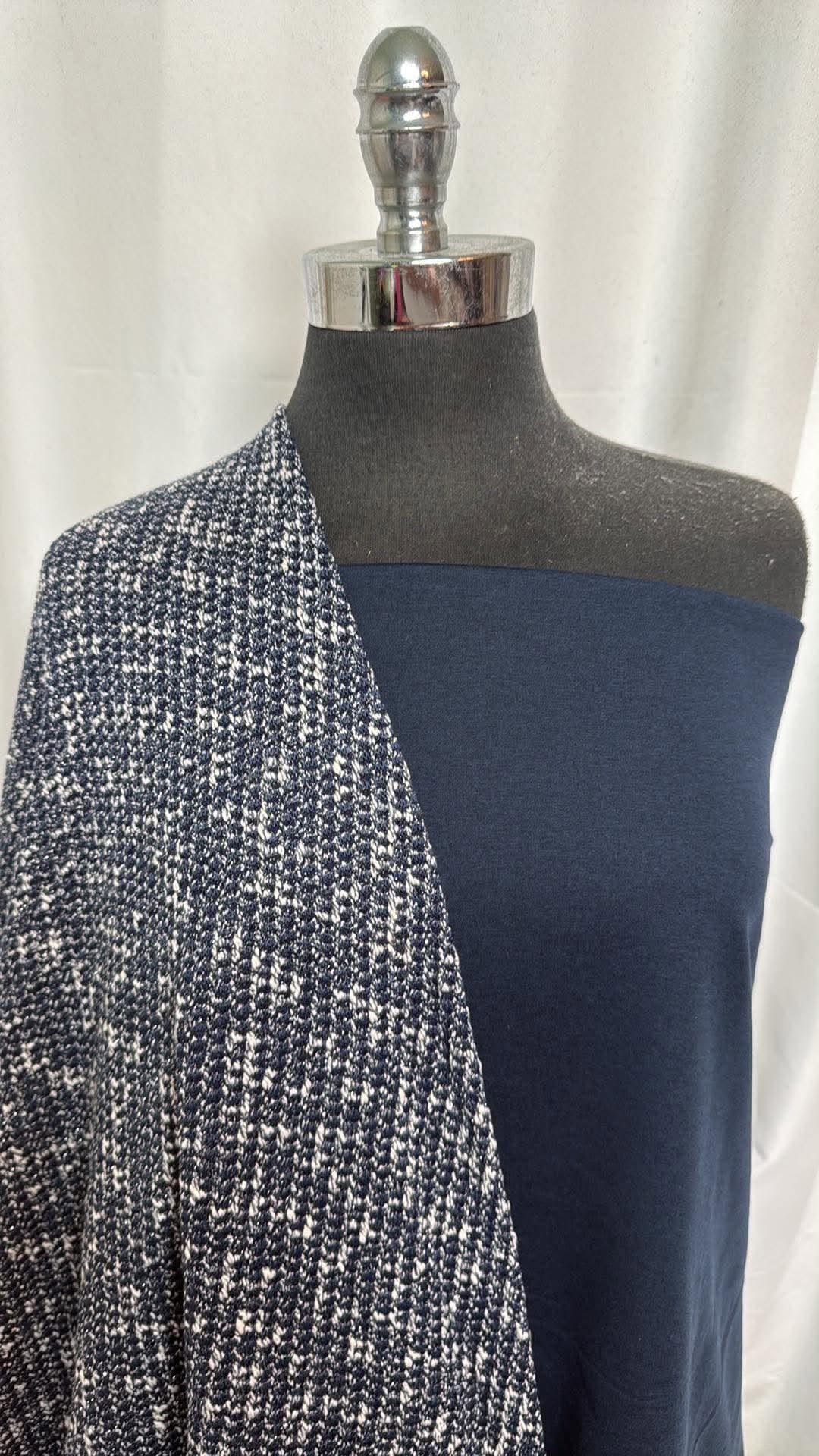NAVY/LOOSE SWEATER BUNDLE : 1.5YD Navy Peached PF & 2YD Cotton-Blend Loose SK w/Lurex : A30559