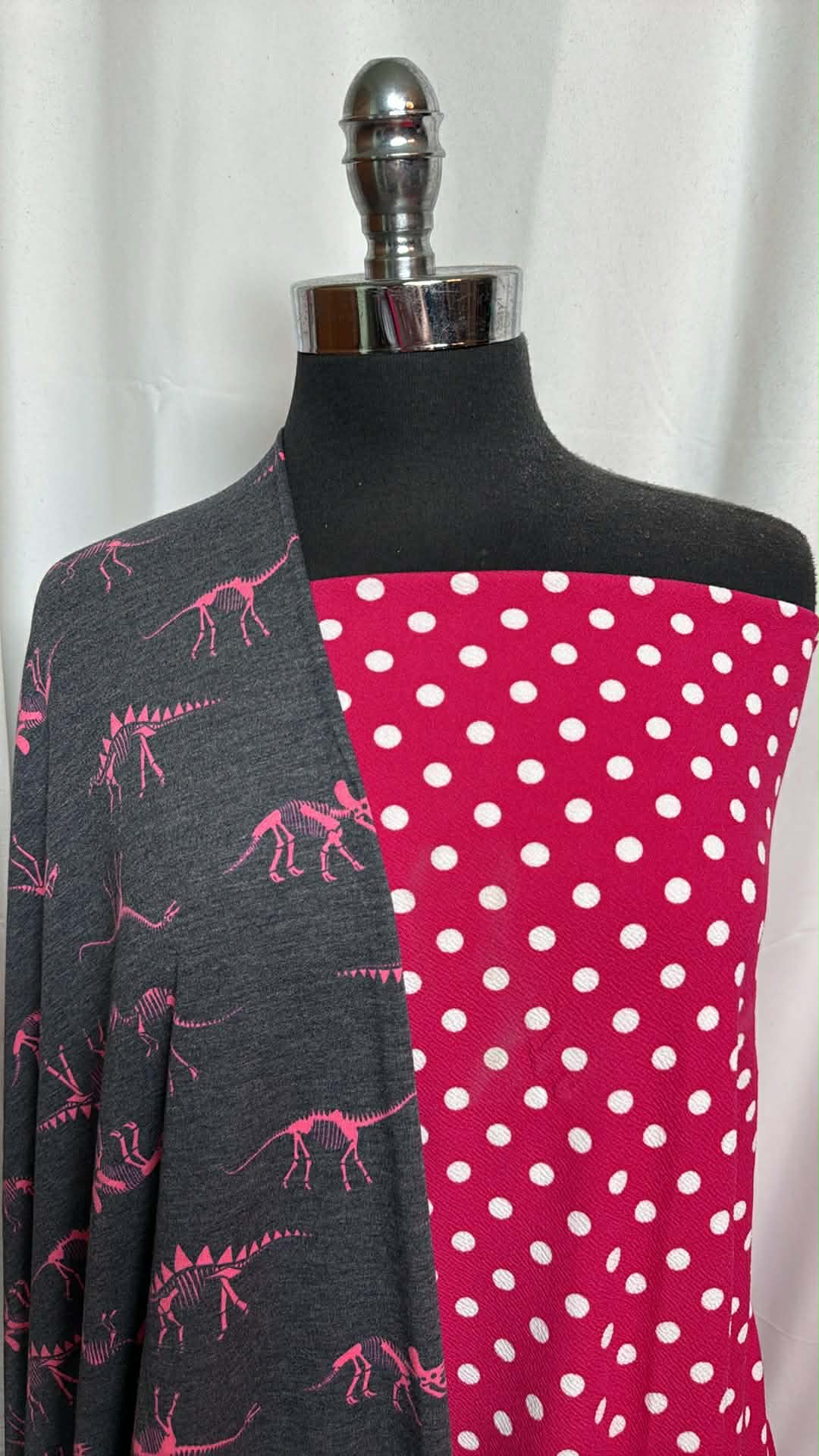 PINK DOT/DINOS BUNDLE : 2YD Pink Dot Liverpool & 2YD Charcoal Dino PRS FT : A29795