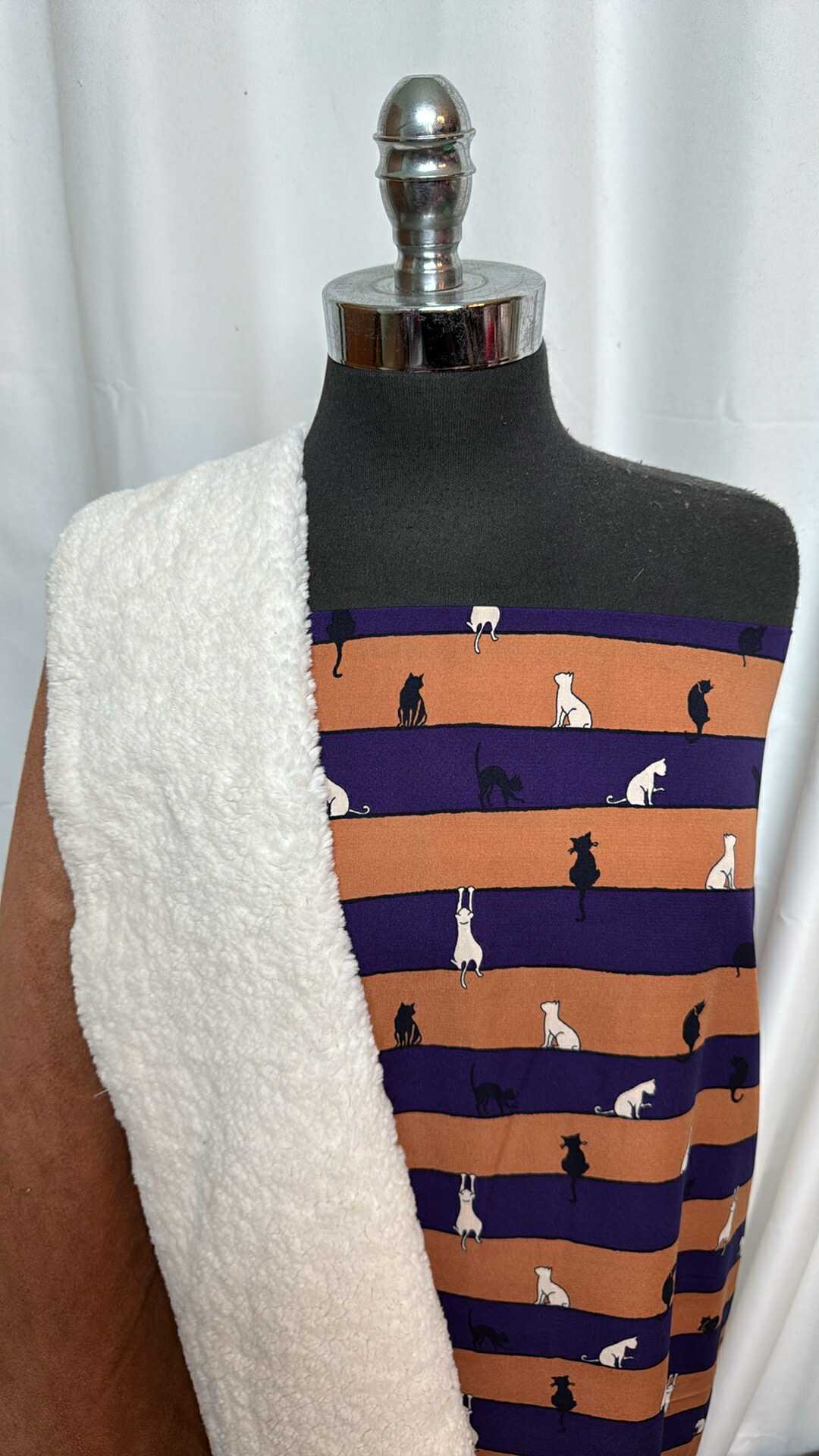 SHERPA-SUEDE/CAT STRIPE BUNDLE : 2YD Cat Stripe PWD & 1YD Sherpa-Backed Micro Suede : A28301