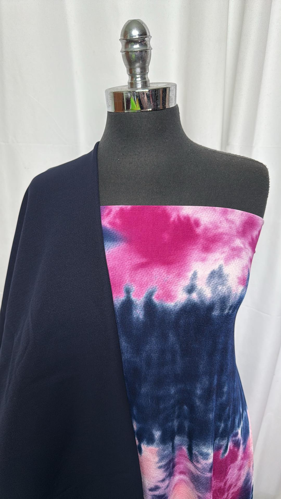 NAVY/FUCHSIA TIE DYE BUNDLE : 2YD Navy Millennium & 2YD Navy/Fuchsia Tie Dye Slinky : A27115