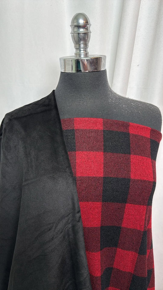 PLAID/BLACK VELVET BUNDLE : 2YD Plaid Hacci SK & 2YD Black Velvet Plush : A31087