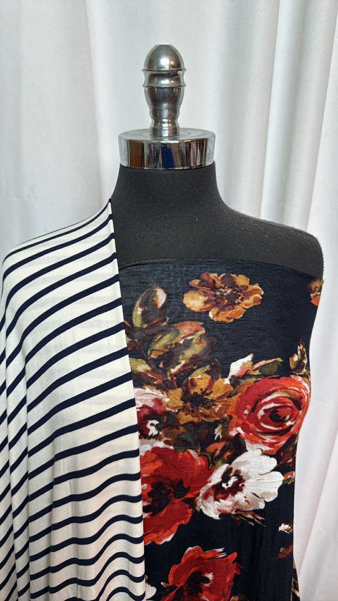 DARK FLORAL/STRIPE BUNDLE : 2YD Dark Floral R/S & 2YD Stripe Bamboo : A27729