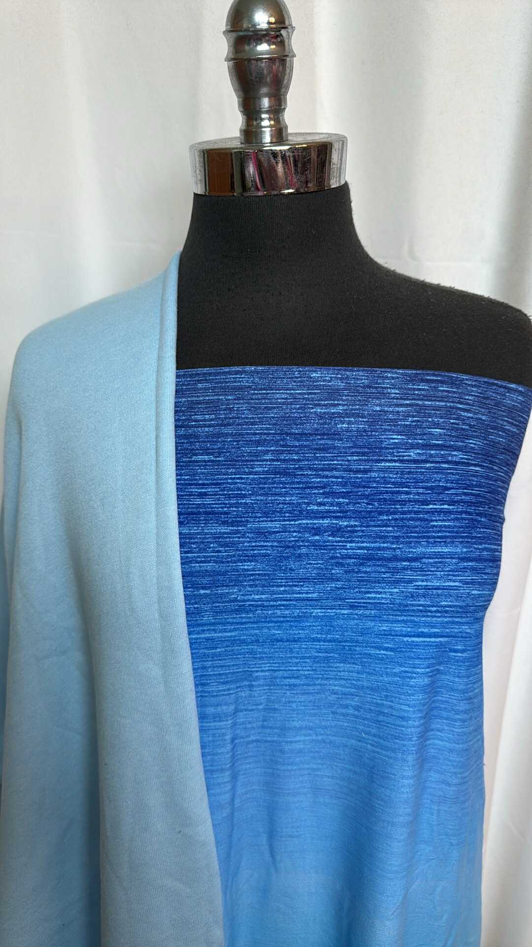 BLUE OMBRE BUNDLE : 2YD Light Blue Sweatshirt Fleece (72" Wide) & 1YD Blue Ombre Single-Brushed PF : A28718