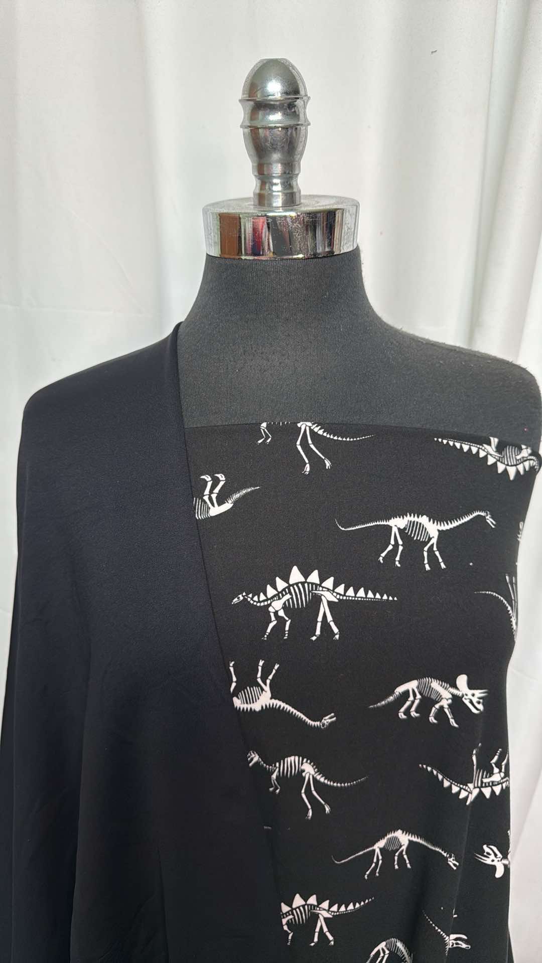 BLACK/FOSSIL BUNDLE : 26" Cut of Dino Fossil DBP & 1YD Black PF FT : A27213