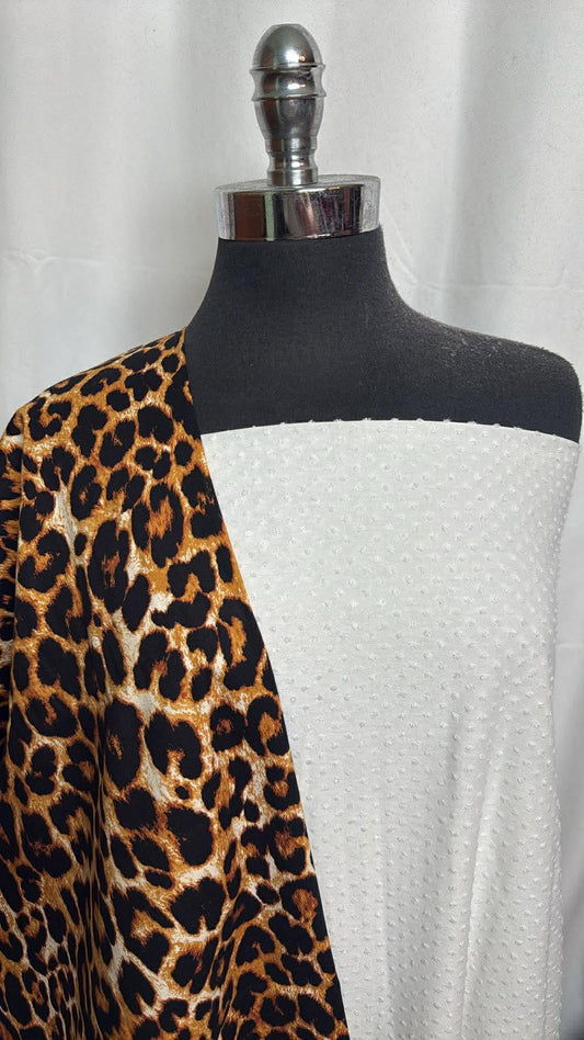 WHITE SWISS DOT/LEOPARD BUNDLE : 2YD White Swiss Dot Jersey & 2YD Leopard Stretch Twill : A30019
