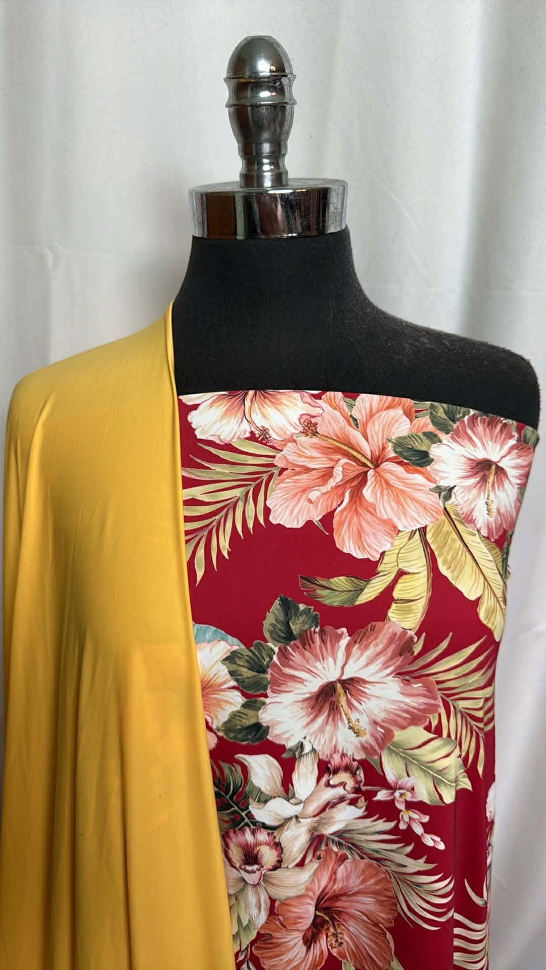 YELLOW/TROPICAL FLORAL BUNDLE : 1+YD Tropical Floral N/S & 2YD Yellow N/S Swim Lining : A29917