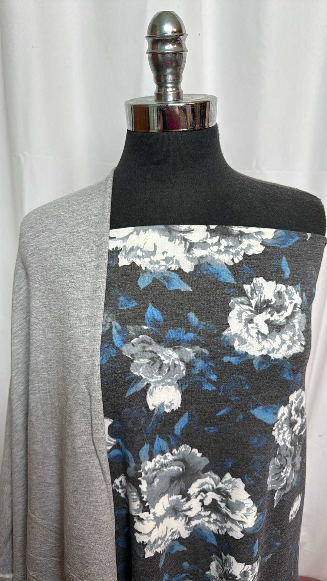 HEATHER GREY/FLORAL BUNDLE : 2YD Charcoal/Blue Floral PRS FT & 2YD Heather Grey Brushed PRS FT : A27514