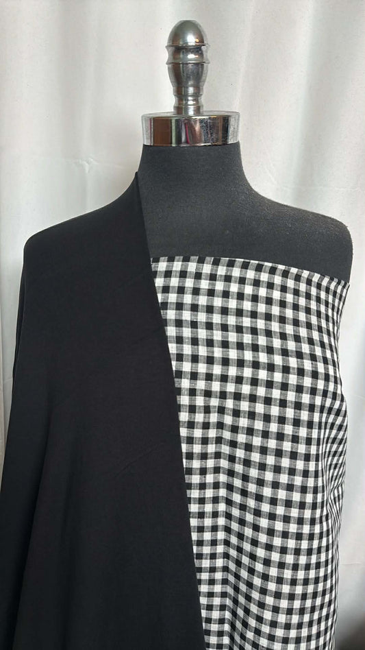 BLACK/WHITE SMALL PLAID BUNDLE : 2.5YD Black/White Small Plaid C/P Woven & 2YD Black Bamboo C/S : A29771