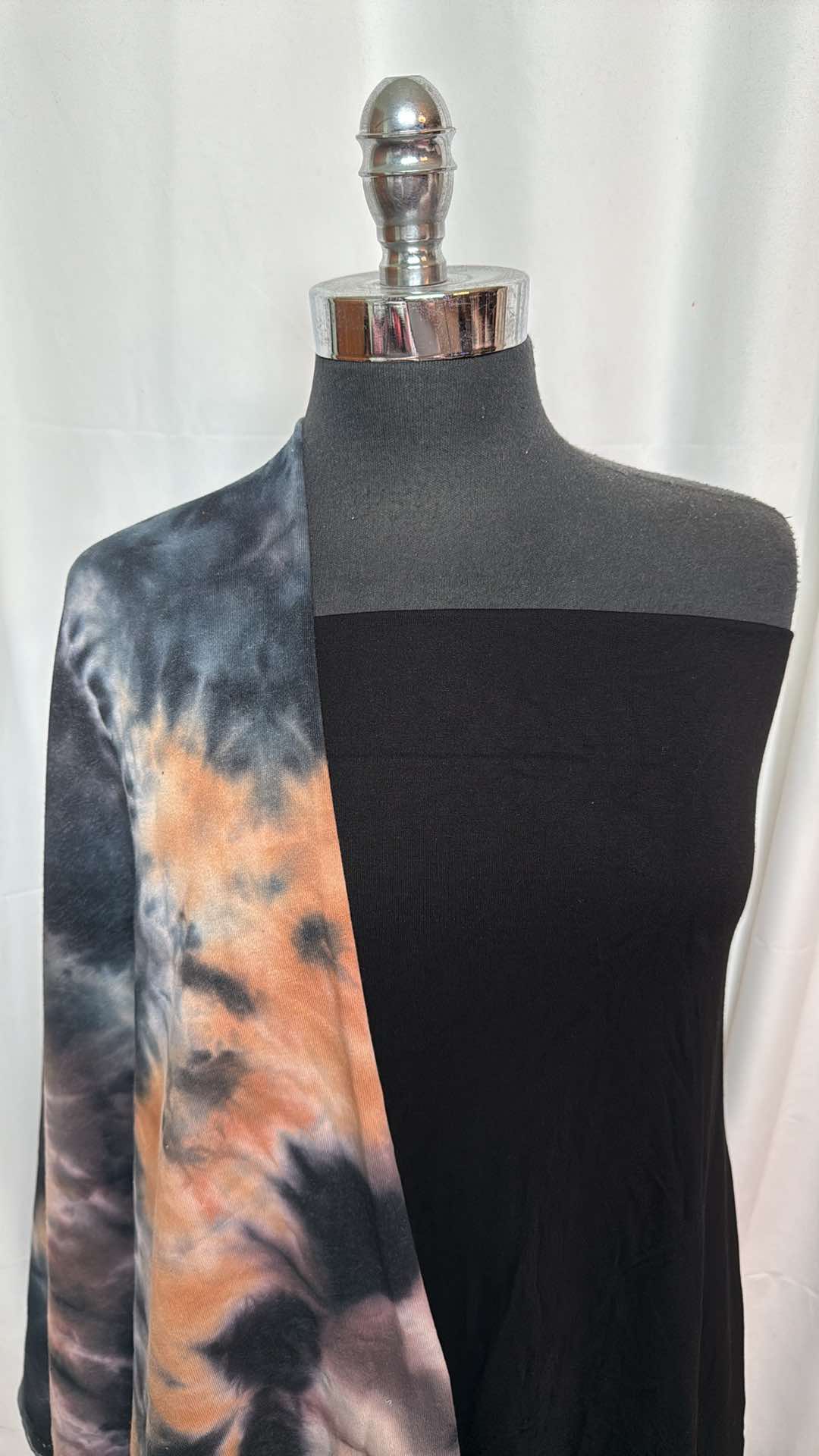 BLACK/TIE DYE BUNDLE : 2YD Black Modal FT & 1YD Tie Dye C/P FT : A27374