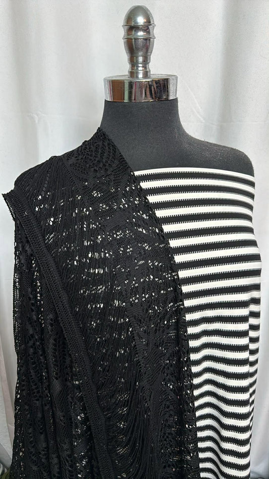 LACE/JACQUARD STRIPE BUNDLE : 2YD Jacquard Stripe N/S Swim & 2YD Black Lace w/Fringe on Both Selvedges : A30075