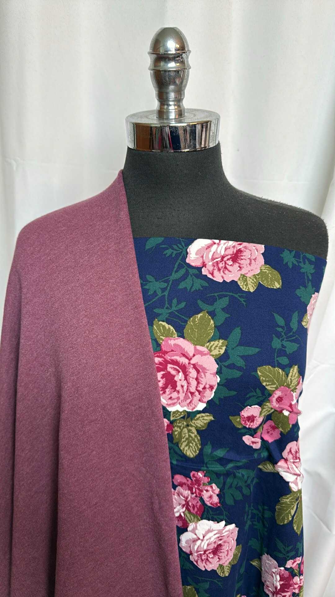 DARK MAUVE/NAVY FLORAL BUNDLE : 2YD Navy Floral DBP & 2YD Dark Mauve Sweatshirt Fleece (72" Wide) : A28546