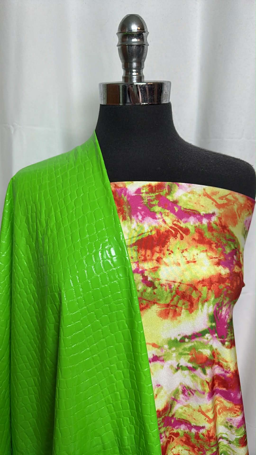 TIE DYE/LIME EMBOSSED BUNDLE : 2YD Lime Embossed Foil ITY & 2YD Tie Dye Yoga PF : A29611