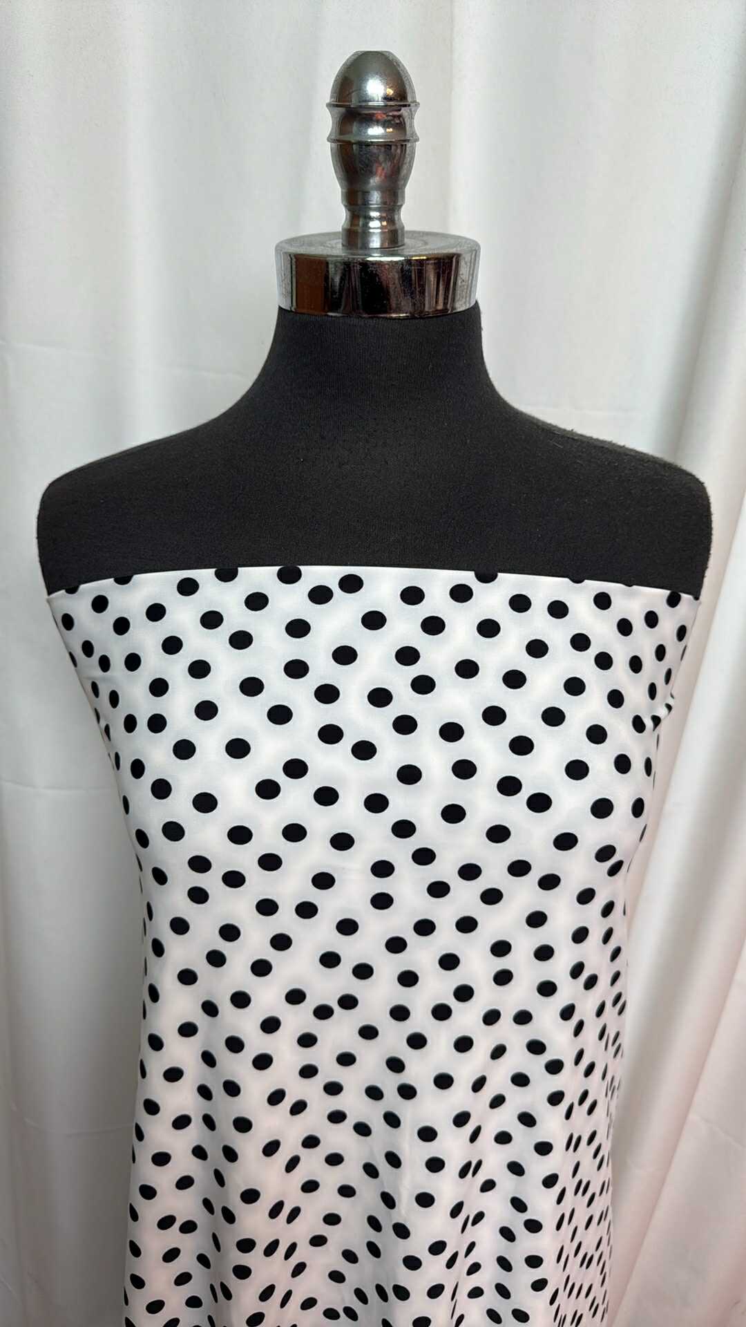 75 - Nylon/Spandex - 2 Yard Cut